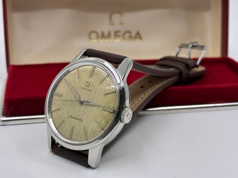 Vintage Omega Seamaster (Linen Dial) Manual Mens Watch - 1960 + Box