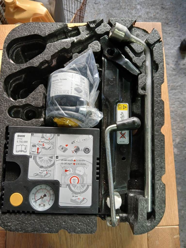 BMW Mini Jack & Compressor