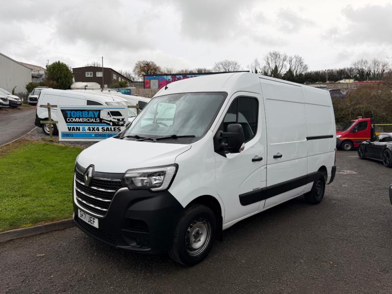 2021 Renault Master MM35dCi 135 Business+ Medium wheel base PANEL VAN Diesel Manual