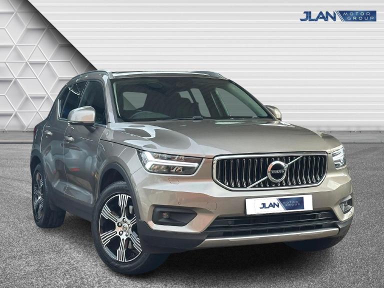  Volvo XC40 2.0 B4 MHEV Inscription Auto Euro 6 (s/s) 5dr Petrol/Electric Hybrid Automatic