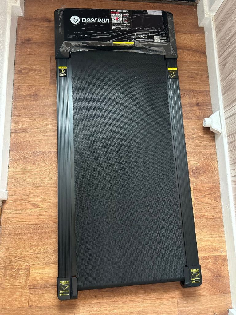 DeerRun Q1 under desk walking pad – like new, used once