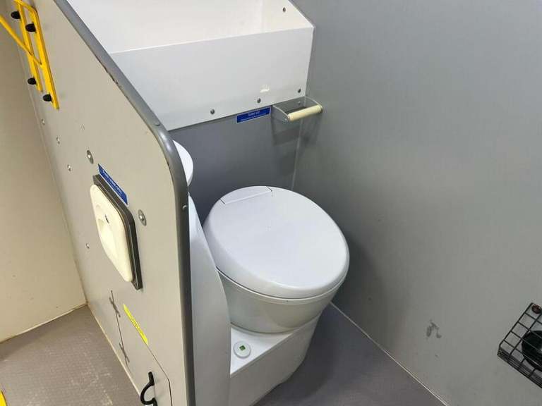 2022 Ford Transit 2.0 EcoBlue 130ps H2 Leader Van PANEL VAN DIESEL Manual