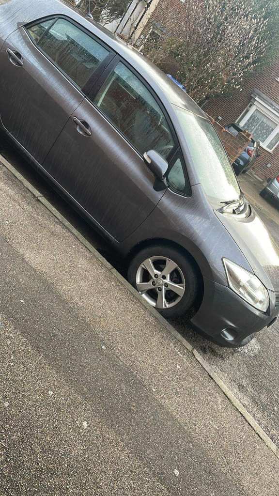 Toyota, AURIS, Hatchback, 2010, Manual, 1598 (cc), 5 doors