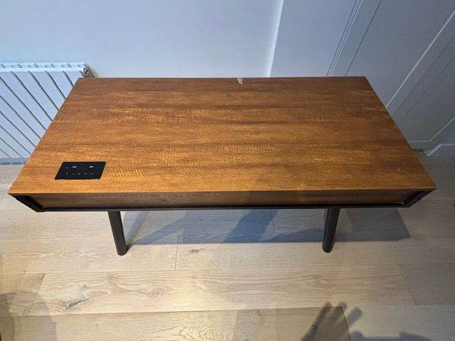 Zermatt Smart Desk – Industrial Style with Bluetooth Speakers & USB Charging