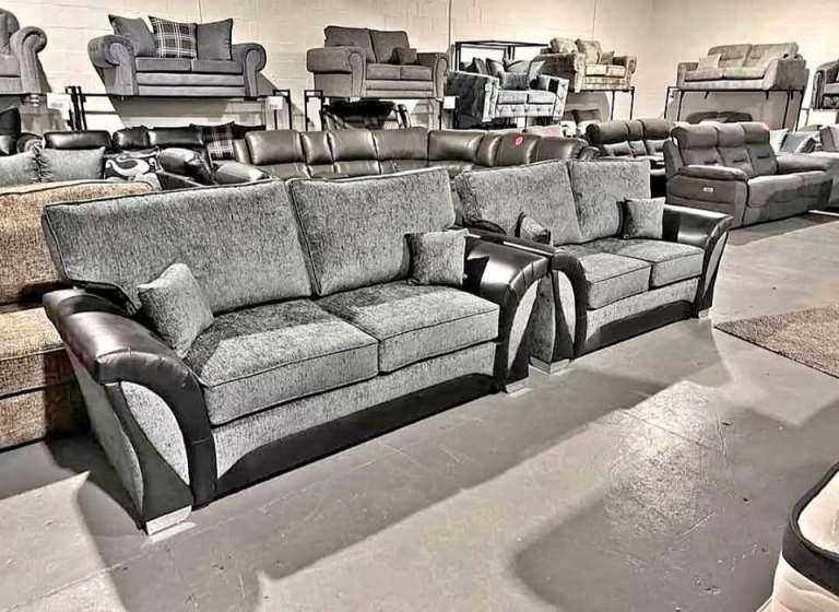Shannon 3 Seater + 2 Seater Sofa Set – Like New Condition
