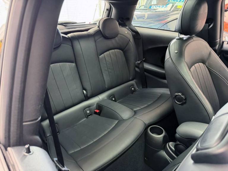 2021 MINI Electric Hatch Cooper SE 32.6kWh Level 3 Hatchback 3dr Electric Auto (184 ps) Hatchback...