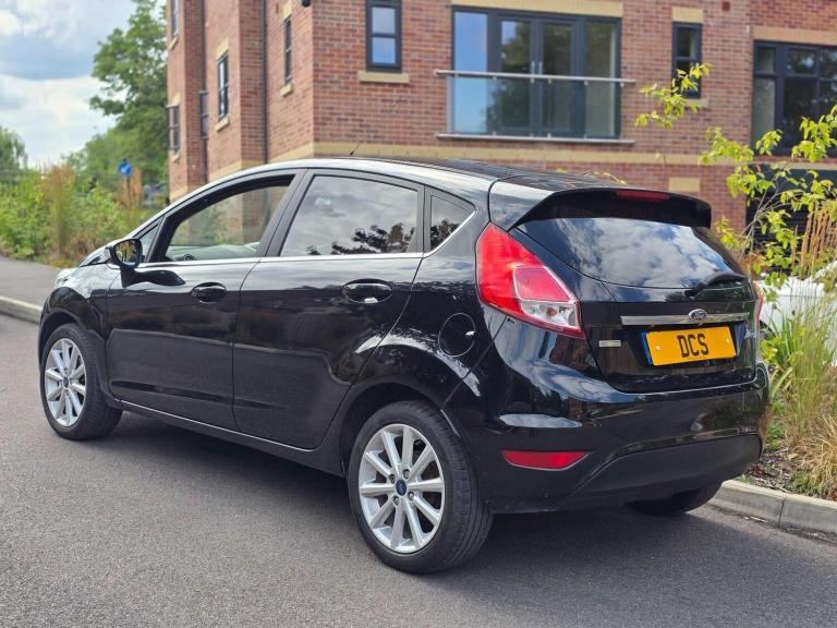 FORD FIESTA 1.0T EcoBoost Titanium Euro 6 (s/s) 5dr 2015