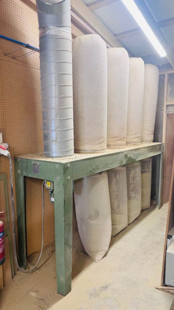 P&J 4 Bag Dust Extraction Unit 7.5kw