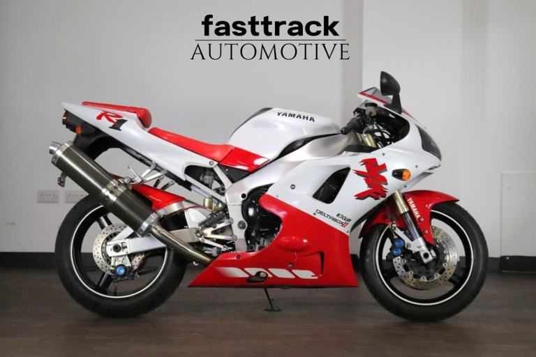 YAMAHA YZF R1 4XV 1999 - LOW MILEAGE EXAMPLE 