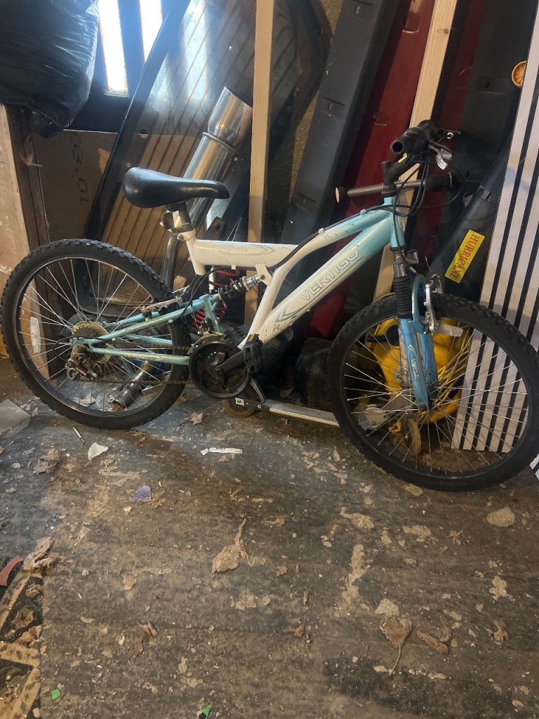 Barracuda Mountain Bike – Light Blue/White, Fair Condition