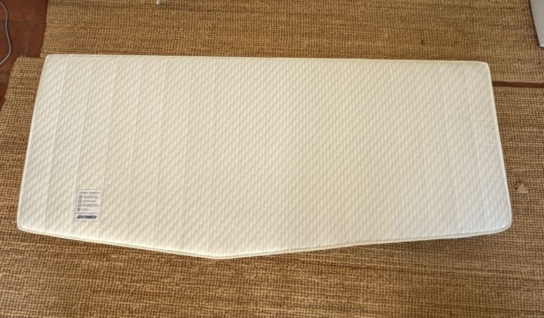 Hymer MLT 570 near side Komfort mattress 