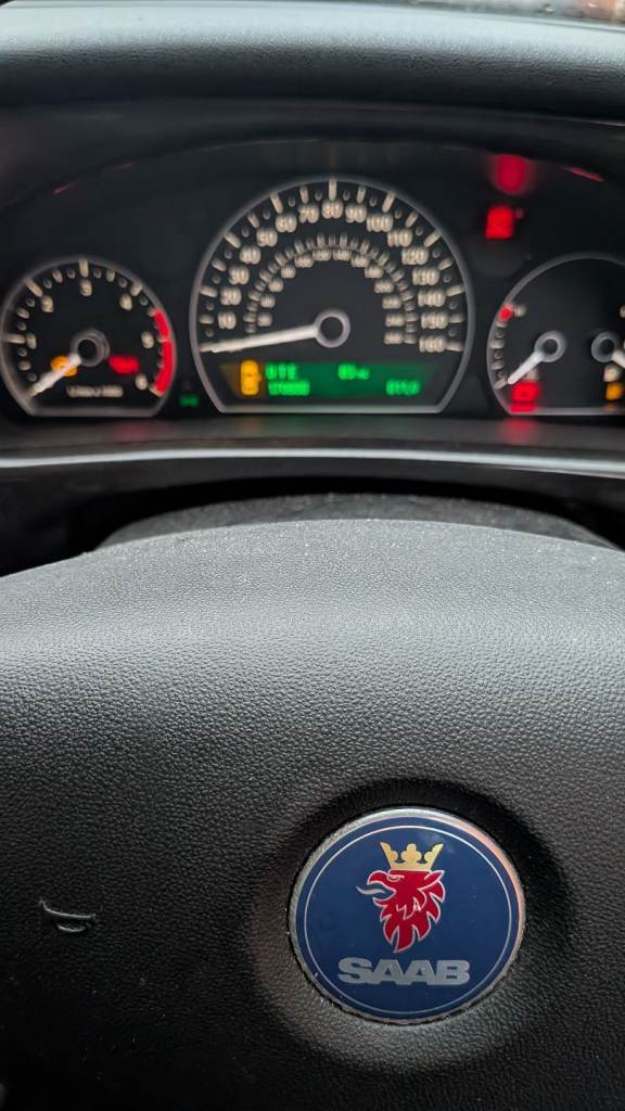 Spares or Repairs Saab 95 2006 1.9tid