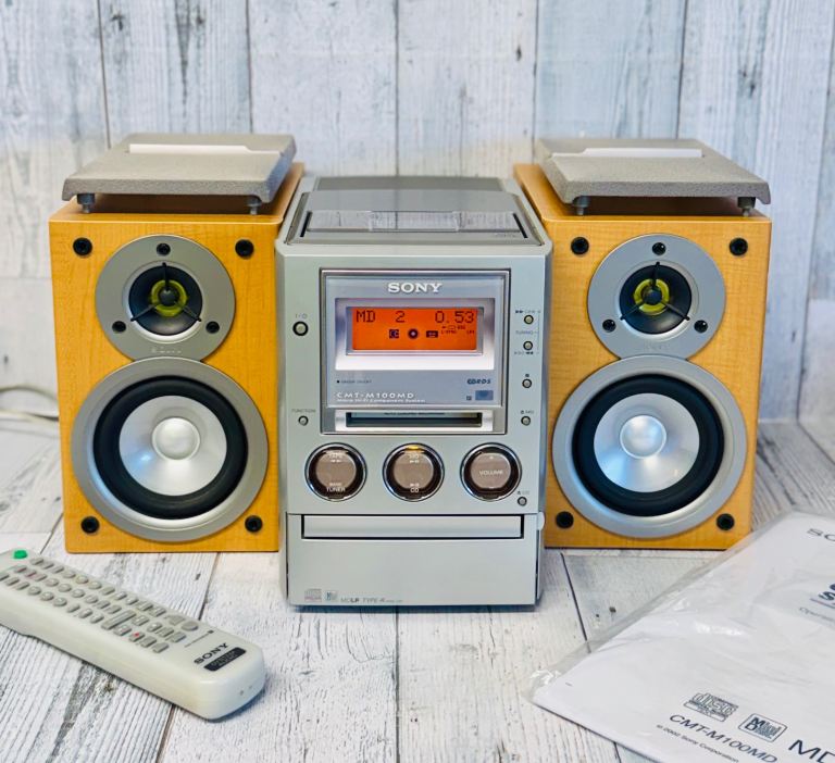 Sony CMT-M100MD Hi-Fi System CD Tape MiniDisc FM Radio Speakers Remote VGC Retro