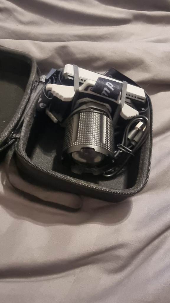 Head torch 