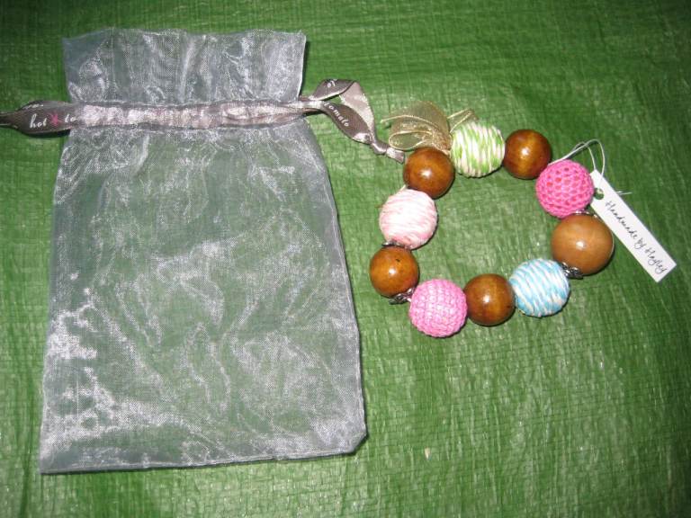 Lovely Brand New ,Handmade by Hayley, Bracelet for £2.00