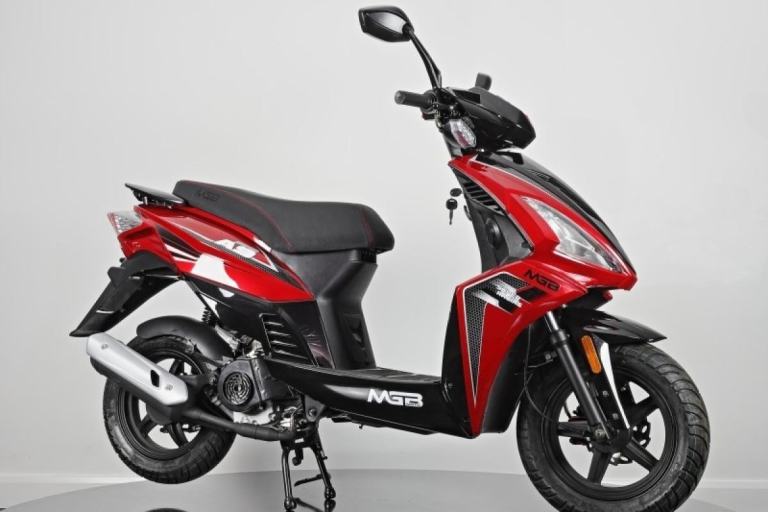 BRAND NEW MGB A9 125 125cc LEARNER LEGAL MOPED SCOOTER- NATIONWIDE DELIVERY-