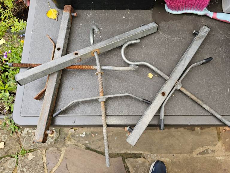 Ladder Clamps for Car or Van with Roof Rack