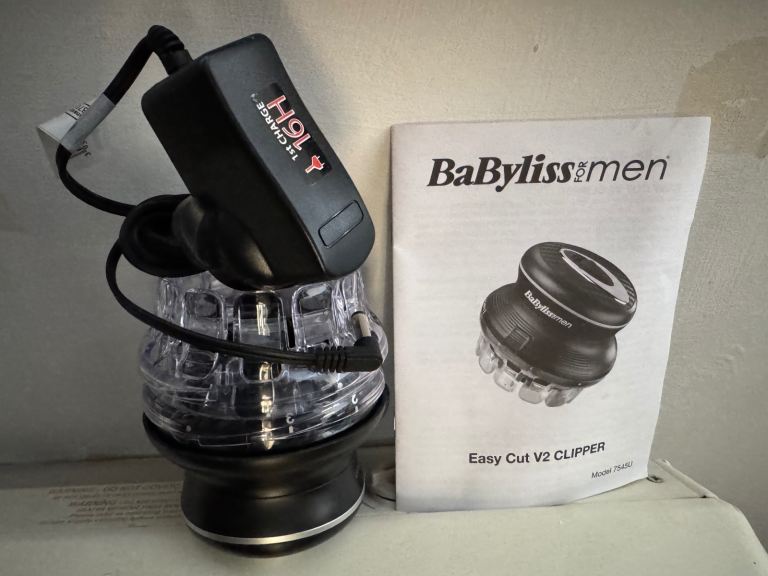 BaByliss Black Shavers for Men easy cut v2 clipper Model 7545u