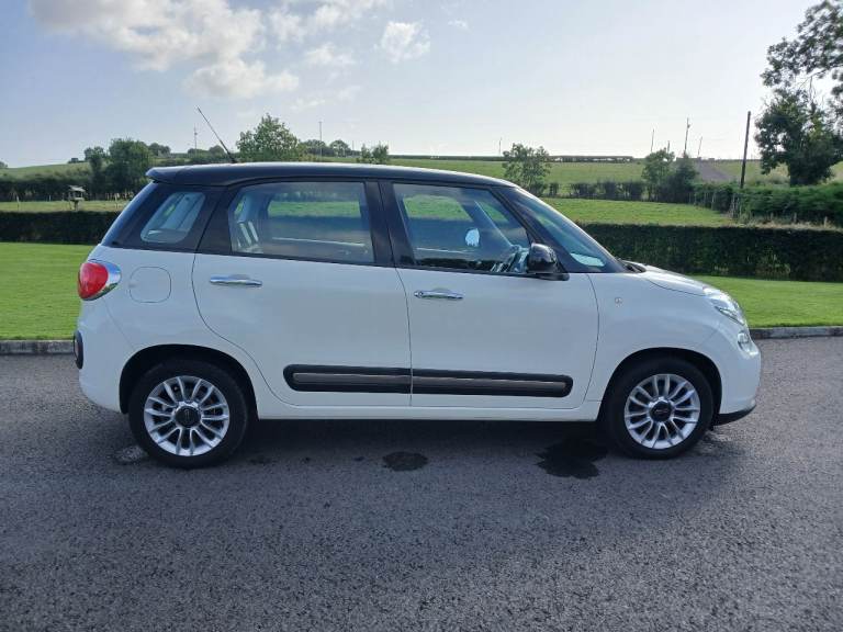 2013 FIAT 500 L Lounge 1.3 MULTIJET * LOW MILES *