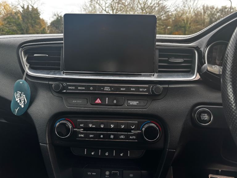 Kia, CEED, Hatchback, 2019, Semi-Auto, 1353 (cc), 5 doors