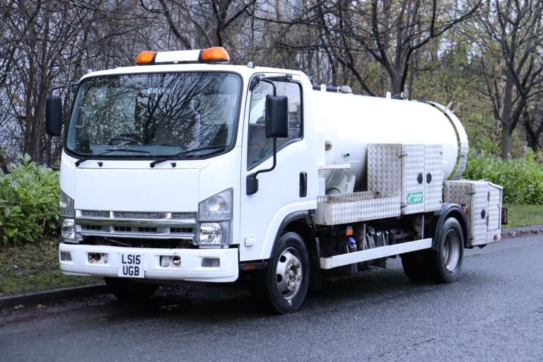 ISUZU N75 190 4X2 3,500L VACUUM JETTER TANKER (2015)