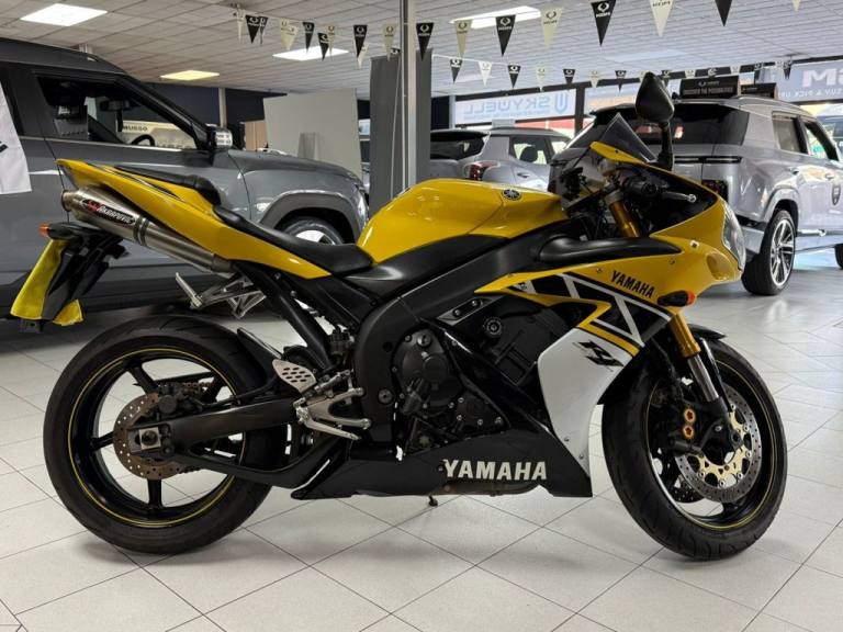 2006 Yamaha R1 1000 Super Sports Petrol Manual Super Sports Petrol Manual