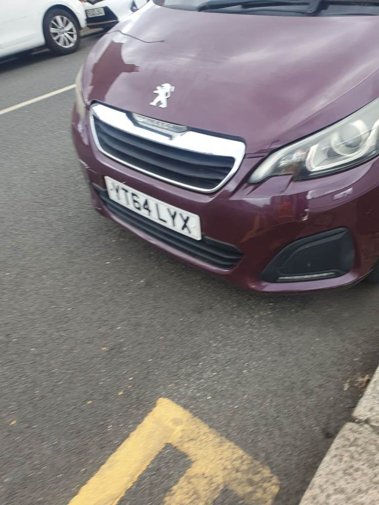 Peugeot, 108, Hatchback, 2014, Manual, 998 (cc), 3 doors