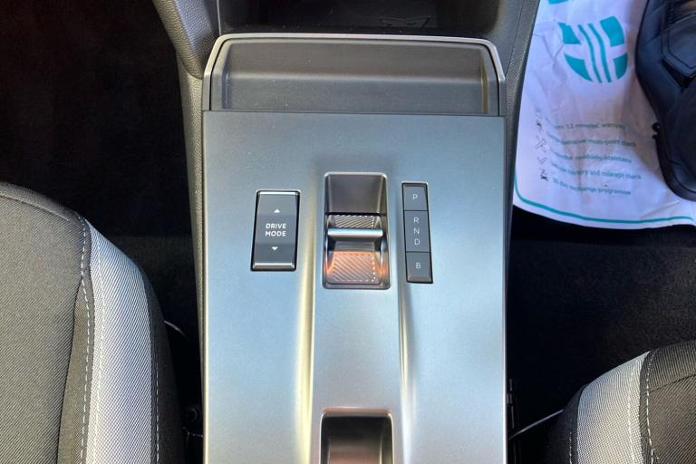  Vauxhall Mokka Electric 54kwh Design Suv 5dr Electric Auto 156 Ps Electric