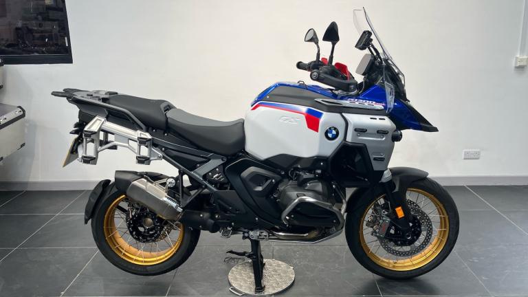 2025 BMW R1300 25MY BMW R1300 GS Adventure TE Automatic Shift Assist (ASA) DUEL Petrol Manual