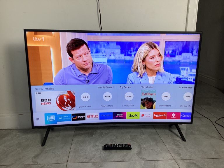55”  Samsung Crystal UHD 4K Smart TV – WiFi, Freeview, HDMI – £240  Smethwick)