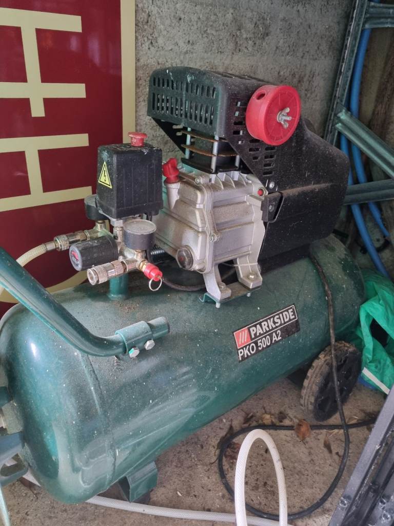 50 litre air compressor with tyre inflator . Hardly used