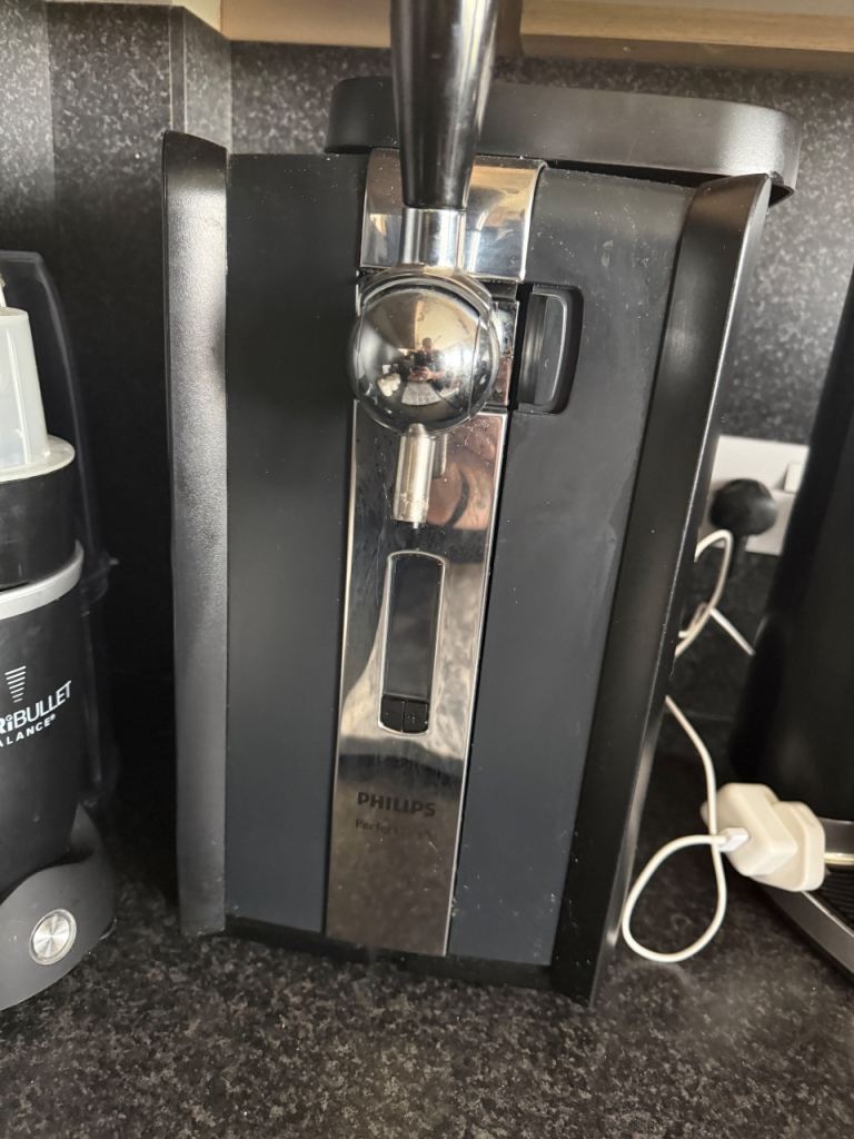 Pre loved perfect draft machine 