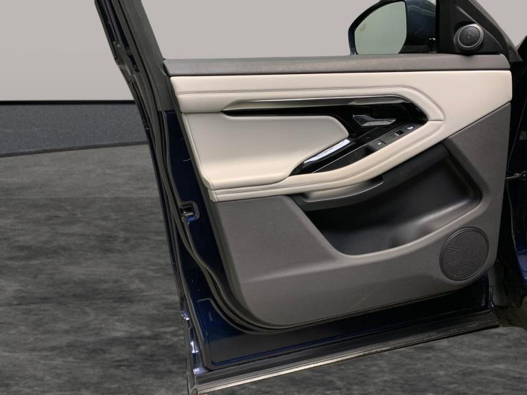 2021 Land Rover Range Rover Evoque 1.5 P300e 12.2kWh R-Dynamic SE SUV 5dr Petrol Plug-in Hybrid A...