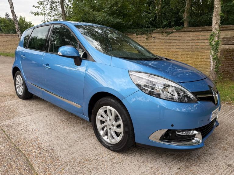 2015 Renault Scenic 1.5 dCi Dynamique Nav 5dr Auto MPV Diesel Automatic