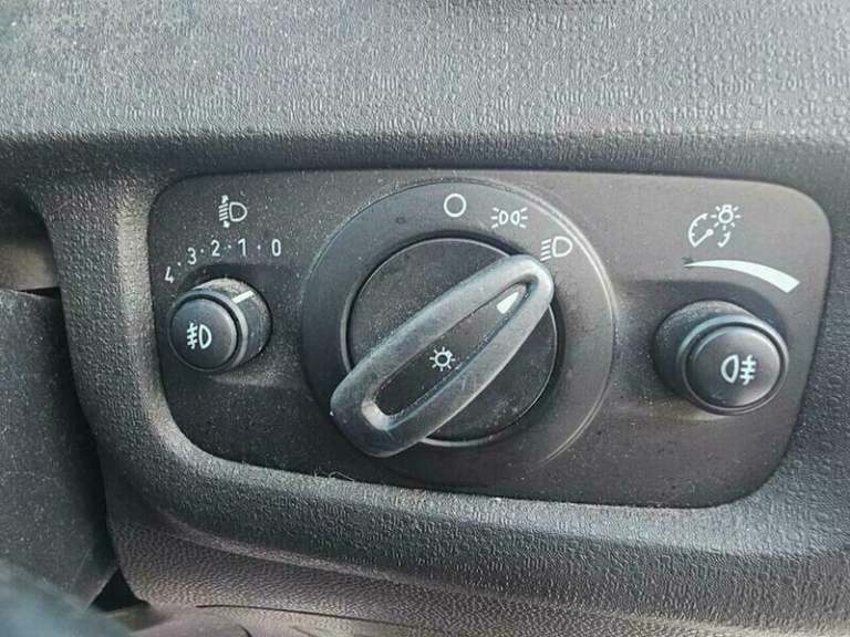 2015 Ford Fiesta 1.25 Zetec Euro 6 3dr HATCHBACK Petrol Manual