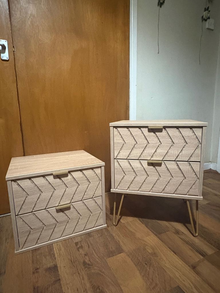 Brand new - Pair of Zig Zag 2 Drawer lockers (Bardolino Oak)