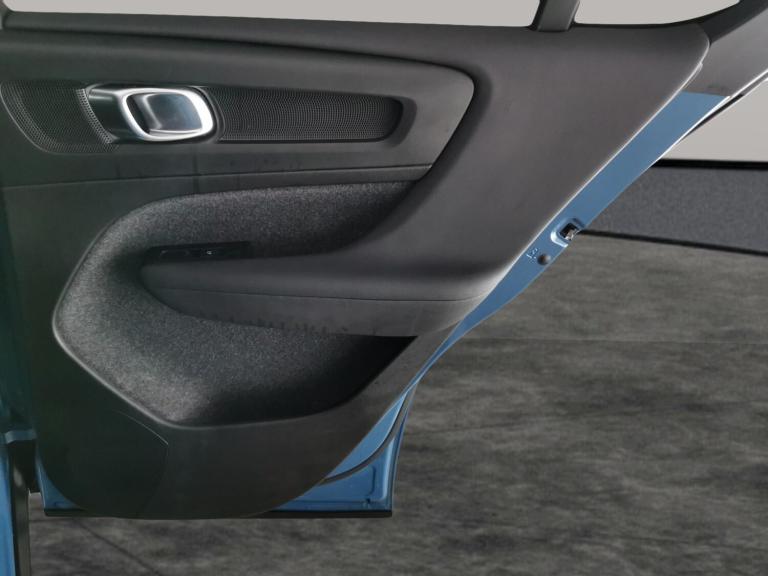 2022 Volvo C40 300kW Recharge Twin Pro 78kWh 5dr AWD Auto ESTATE ELECTRIC Automatic