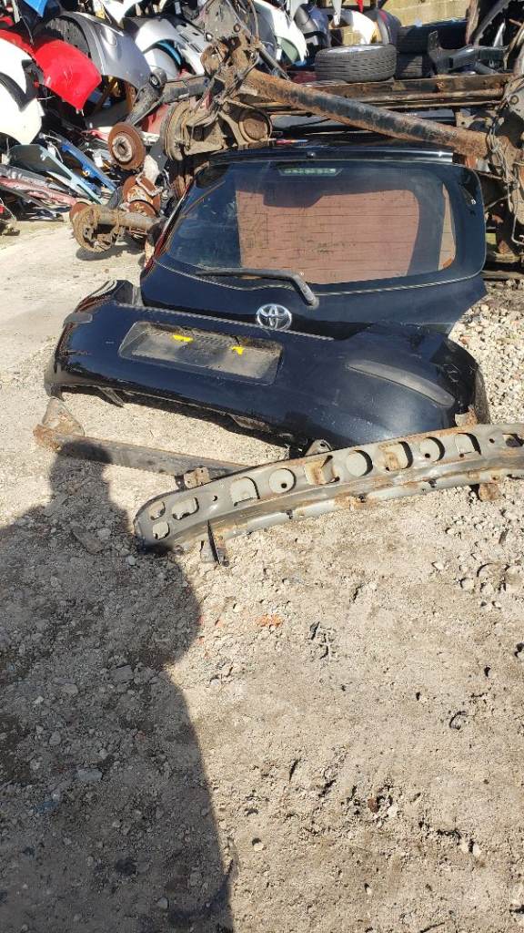 Yaris parts