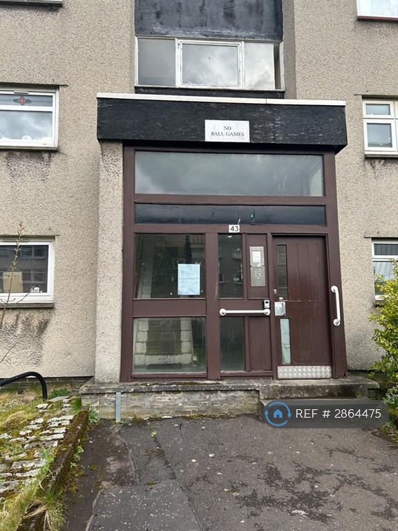 4 bedroom flat in St Mungo Avenue, Glasgow, G4 (4 bed) (#2864475)
