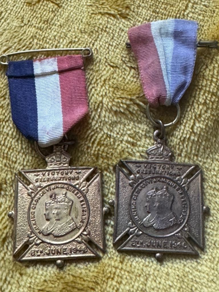 Pair of WWII Victory Celebration Medals, County Borough of Croydon