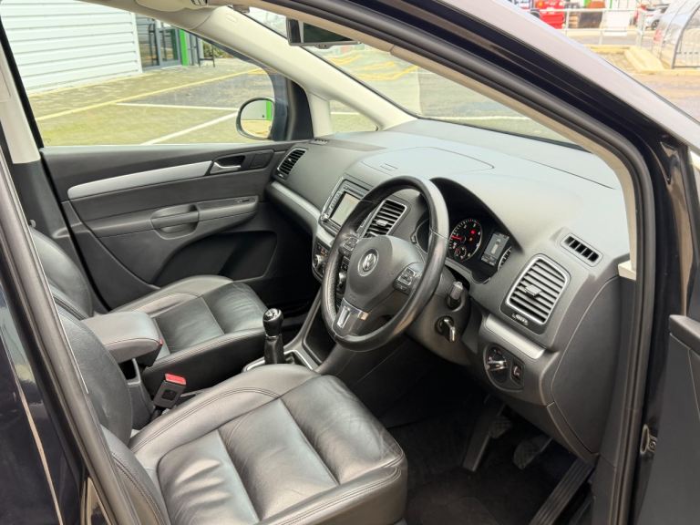 2015 VOLKSWAGEN SHARAN 2.0TDI 184BHP FULLY LOADED EXECUTIVE STYLE.