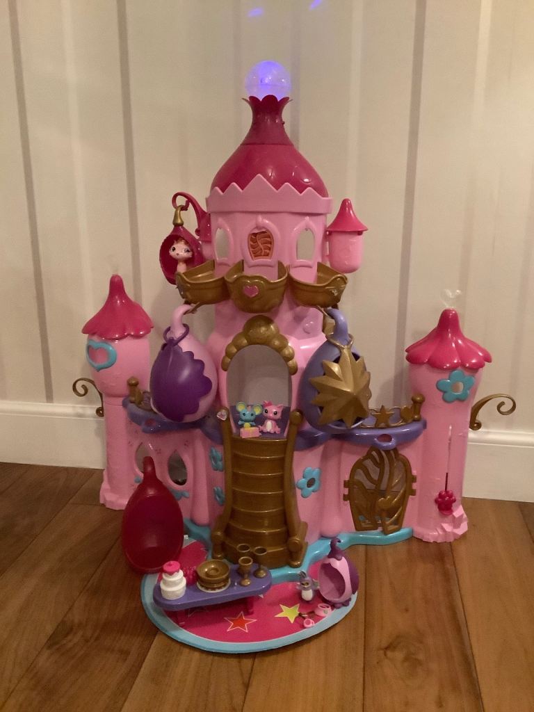 Bush baby Shimmer Castle 