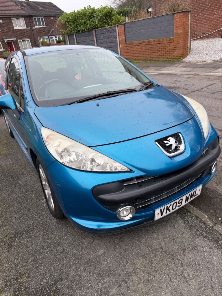 Peugeot, 207, Hatchback, 2009, Semi-Auto, 1598 (cc), 3 doors