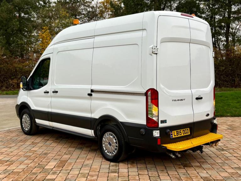 2015 Ford Transit 2.2 TDCi L2 H3 Mwb Van ***110v &amp; Air / Utility / Workshop Van*** PANEL VAN ...
