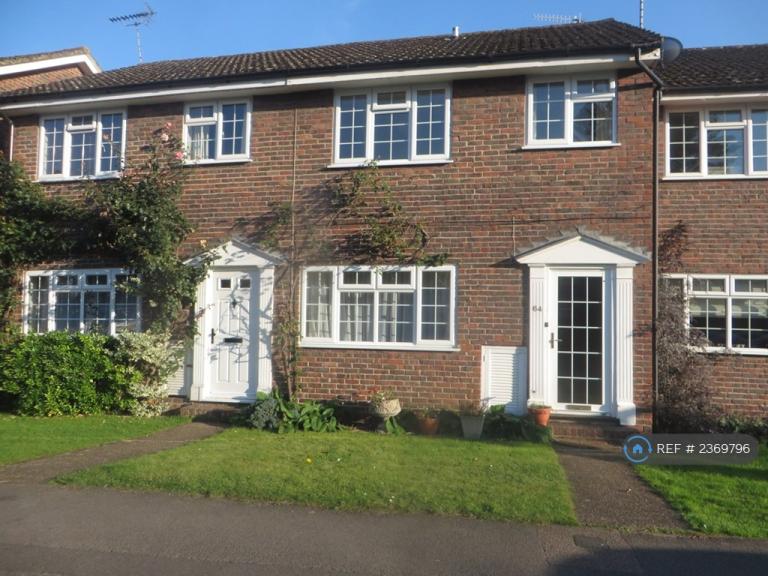 3 bedroom house in Church Road, Milford, Godalming, GU8 (3 bed) (#2369796)