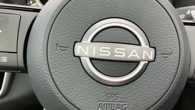 2025 Nissan Qashqai 1.3 DiG-T MH Tekna 5dr Petrol Hatchback Hatchback Petrol Manual