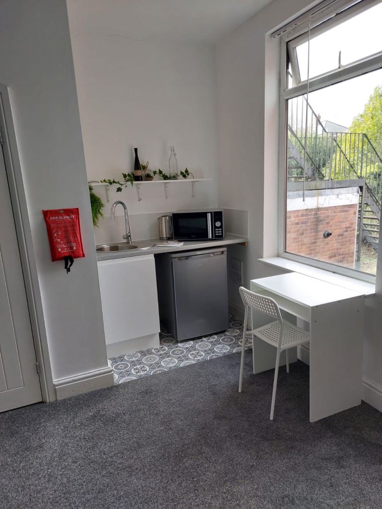 Self contained studio room in a shared house.