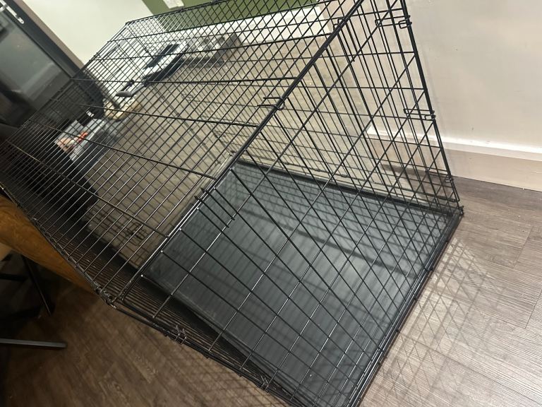 XL dog crate