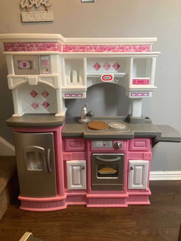 Little Tikes Plastic Kitchen