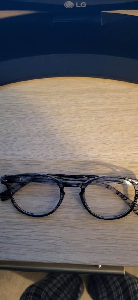 Reading Glasses 